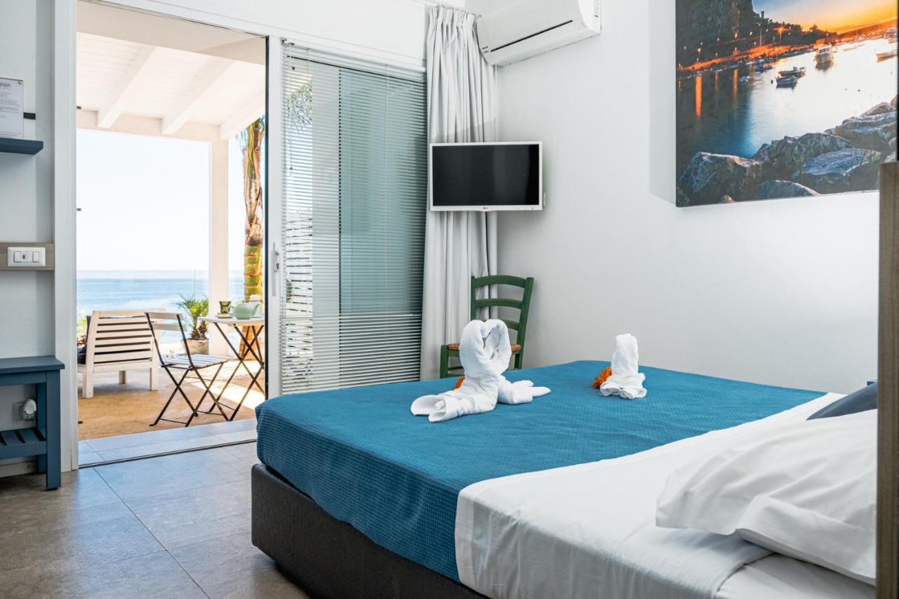 A Tonnara Hotell Cefalù Eksteriør bilde