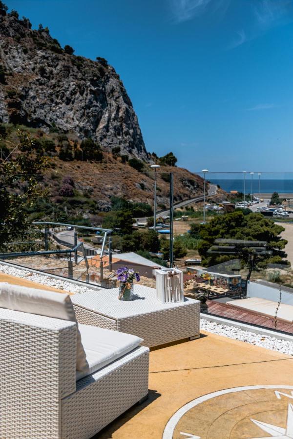 A Tonnara Hotell Cefalù Eksteriør bilde
