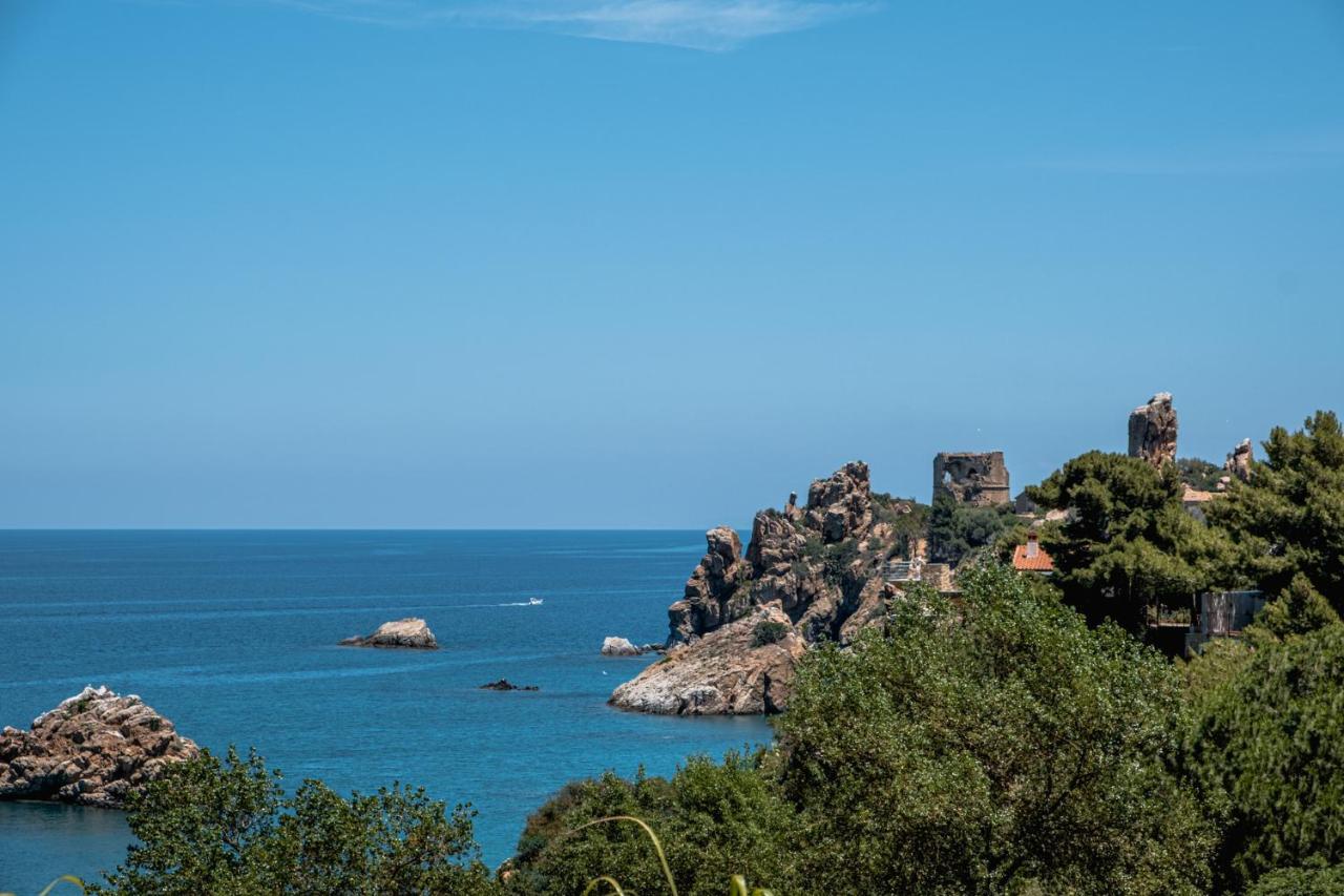 A Tonnara Hotell Cefalù Eksteriør bilde