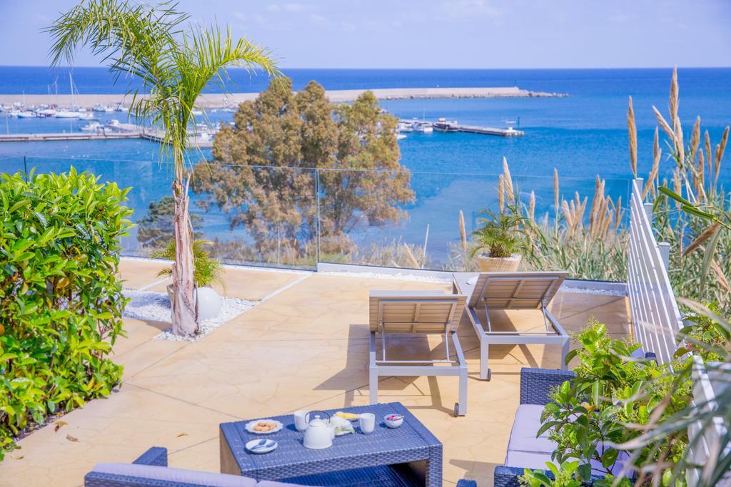 A Tonnara Hotell Cefalù Eksteriør bilde